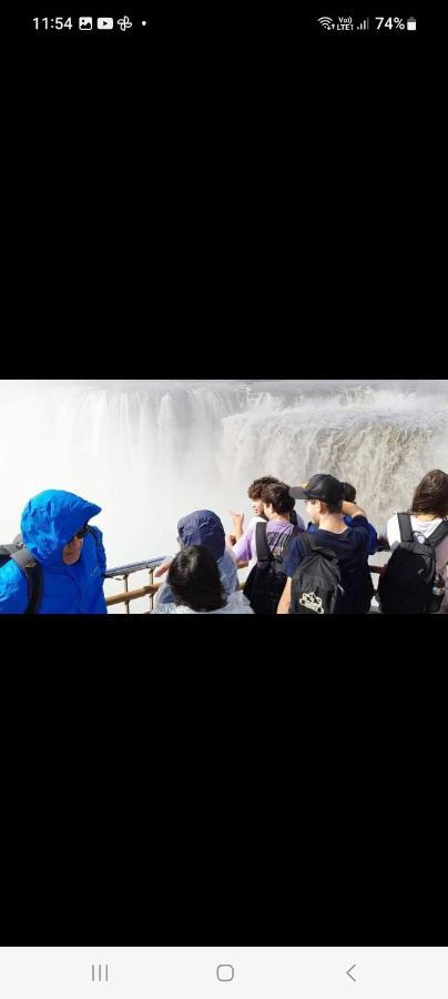Alojamiento Familiar Puerto Iguazú Exterior foto